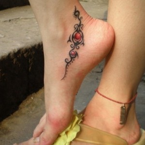 tatuaggio-maori-piede-guida