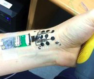 tatuaggio circuito elettrico