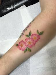 rosa canina tattoo1