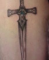 tatuaggio spada, gladio, scimitarra, katana